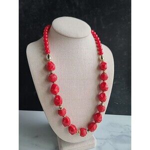 Red Plastic And Gold Tone Metal Beaded Necklace Vintage, READ DESCRIPTION